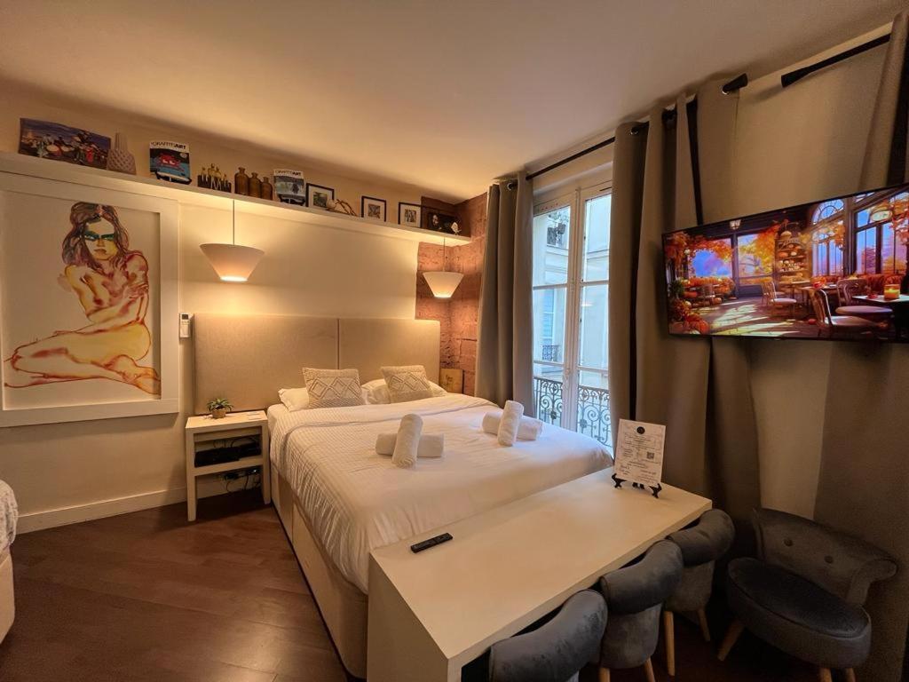Studio Pompidou - Rue Des Temples 3 Places Appartement